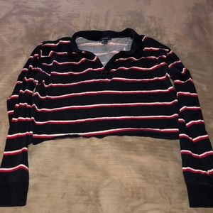 Cropped sweater shirt